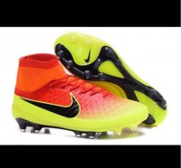 NIKE MAGISTA